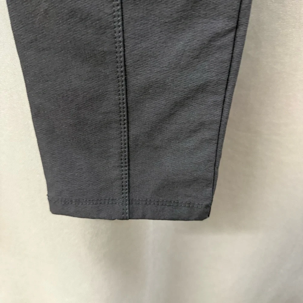 Athleta Women’s Size 4 Black Active Wear Pants
